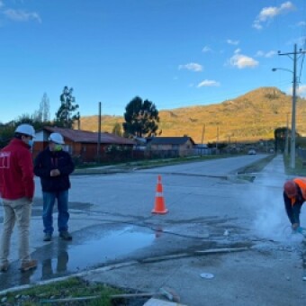 tehuelche noticias: Autoridades Constatan Avance del 95% en Construcci&oacute;n de Veredas en Diversos Sectores de Puerto Guadal