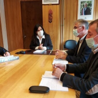 tehuelche noticias: CORE requiri&oacute; respuestas de la Intendencia a observaciones  de Contralor&iacute;a sobre entrega de cajas de alimentos