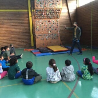 tehuelche noticias: Municipalidad de Chile Chico realiz&oacute; talleres de actividad f&iacute;sica para ni&ntilde;os/as de Mall&iacute;n Grande y Guadal