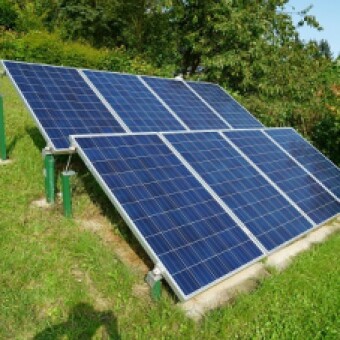 tehuelche noticias: Consejeros Abello y Campos por sistemas fotovoltaicos sin mantenci&oacute;n:     &ldquo;La deuda existe con familias rurales de la provincia Capit&aacute;n Prat&rdquo;