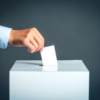 tehuelche noticias: Sandoval y resultados electorales del fin de semana:  &ldquo;Ha sido un duro golpe para el sector, en general para la pol&iacute;tica tradicional&rdquo;